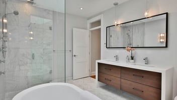 9 Must-Have Features for Your Arizona Bathroom